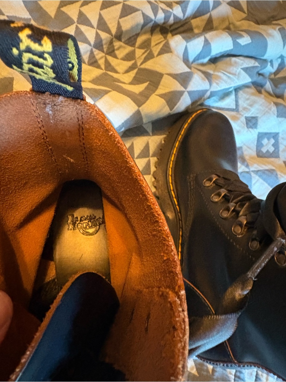 NWOB Dr. Martens Leona with Extra Ribbon Laces - Picture 4 of 5